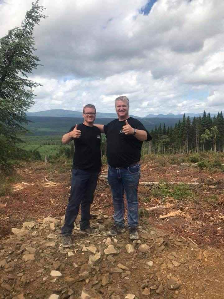 Steeve et Alex Ladrie, fondateur et fils des Chantiers du Lac